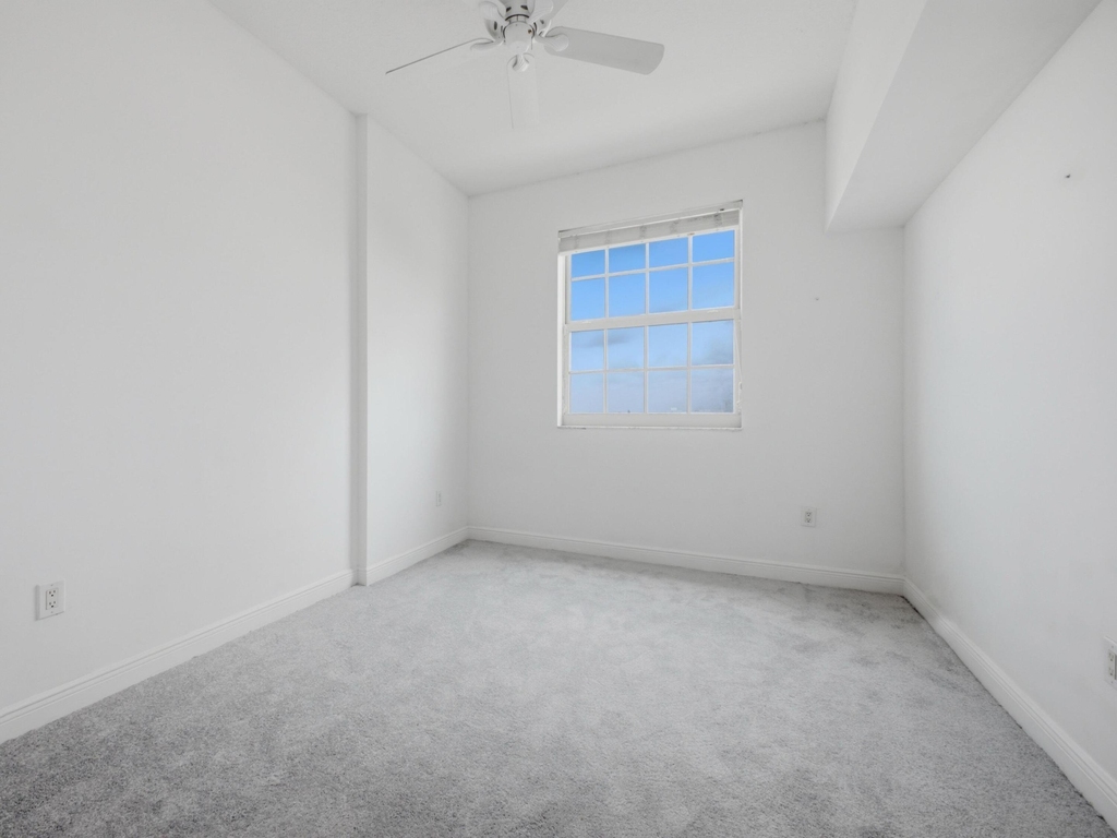 610 Clematis Street - Photo 21