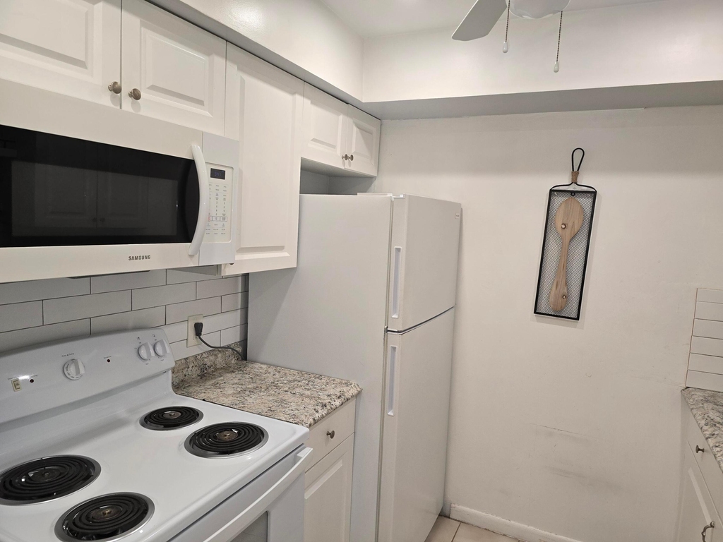 151 Sw 134th Way - Photo 10