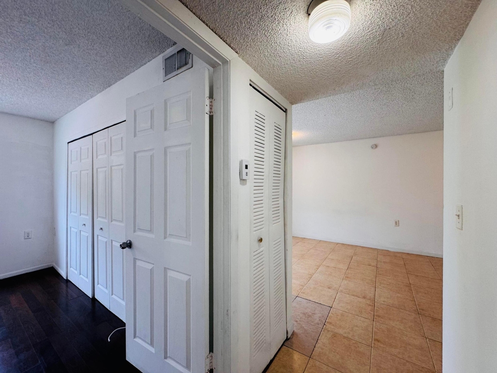 1068 N Benoist Farms Road - Photo 28
