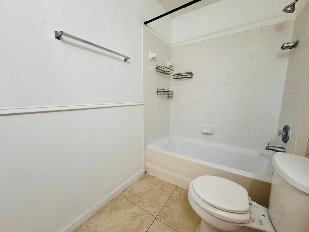 1068 N Benoist Farms Road - Photo 29