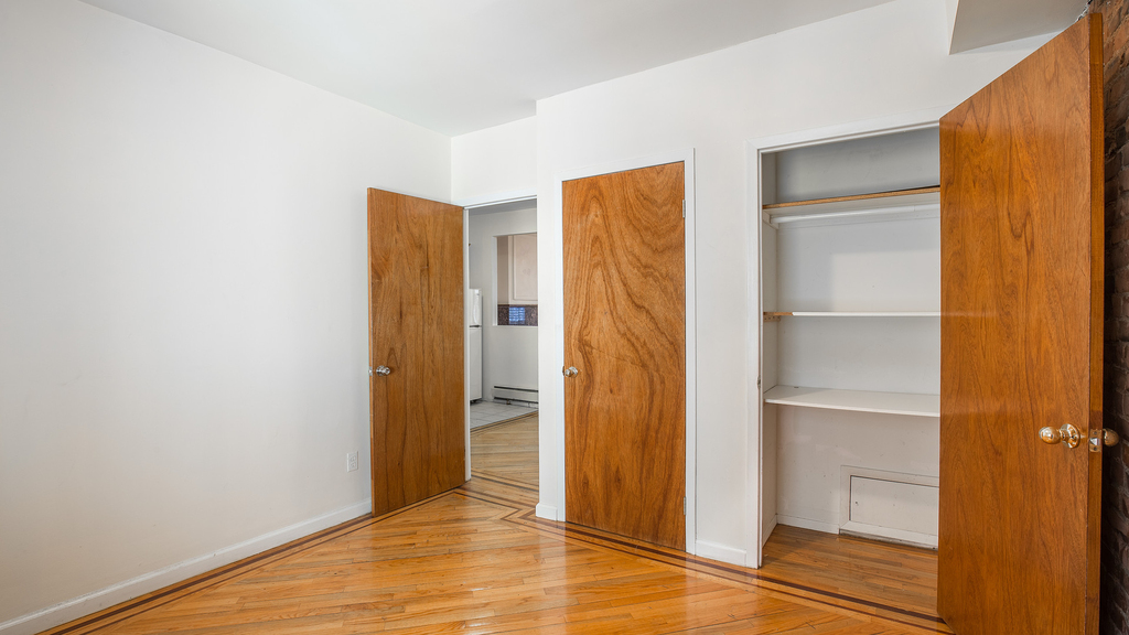 38 Greene Ave - Photo 9