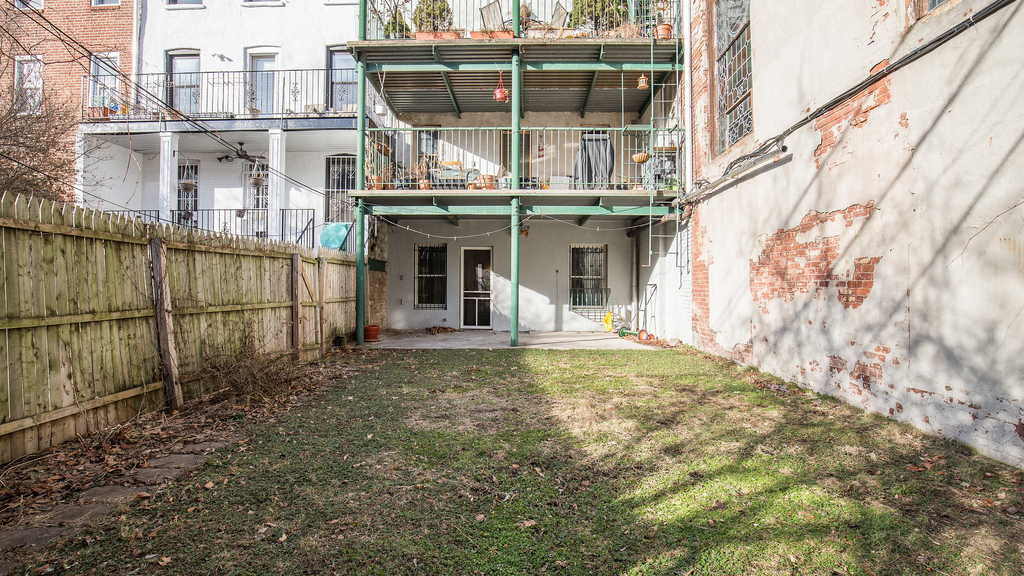 38 Greene Ave - Photo 12