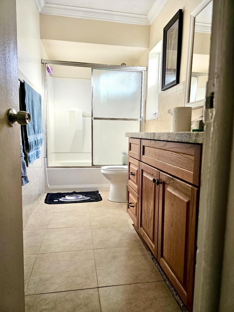 6410 Kimberly Boulevard - Photo 5