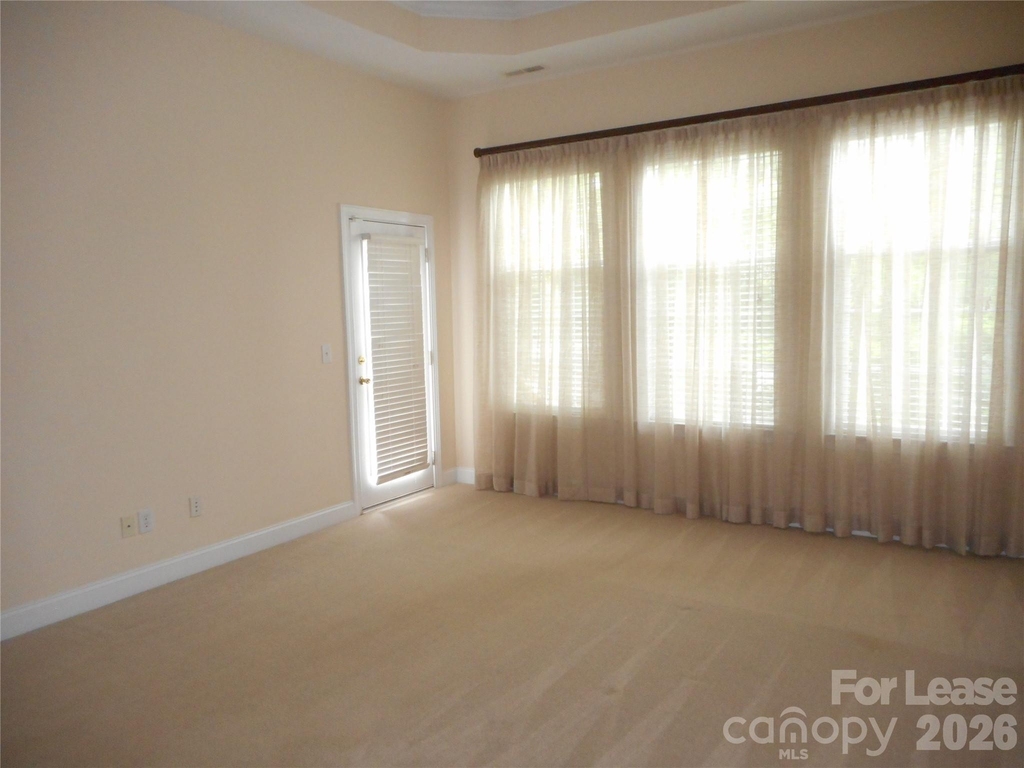 9628 Daufuskie Drive - Photo 19