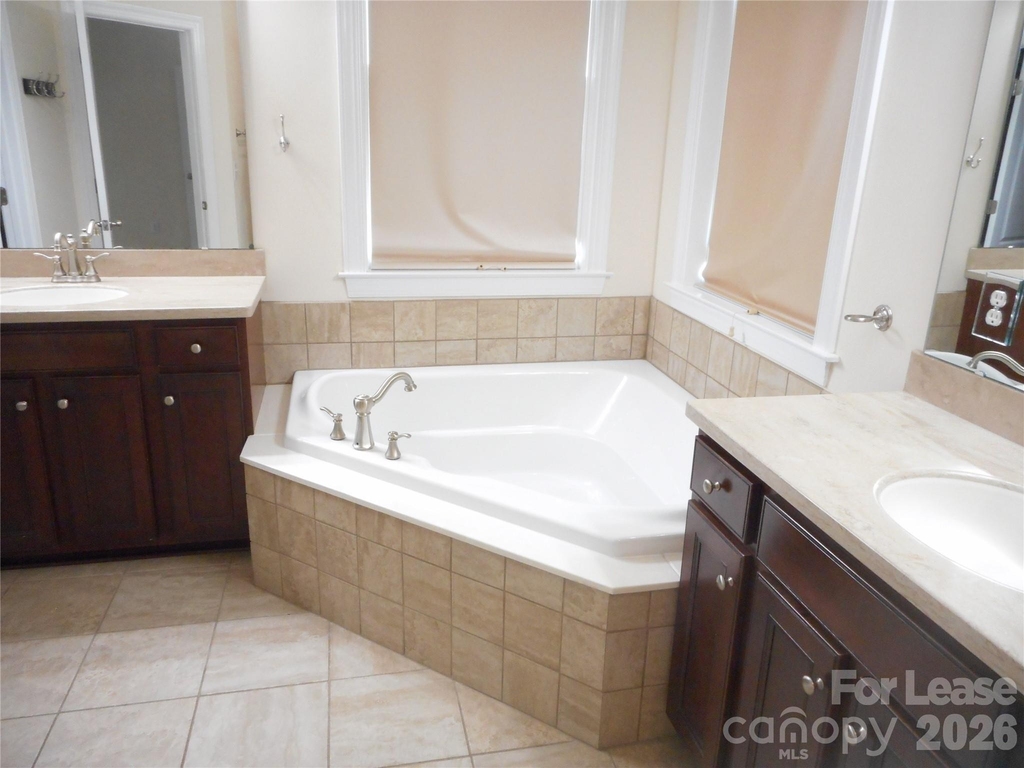 9628 Daufuskie Drive - Photo 15