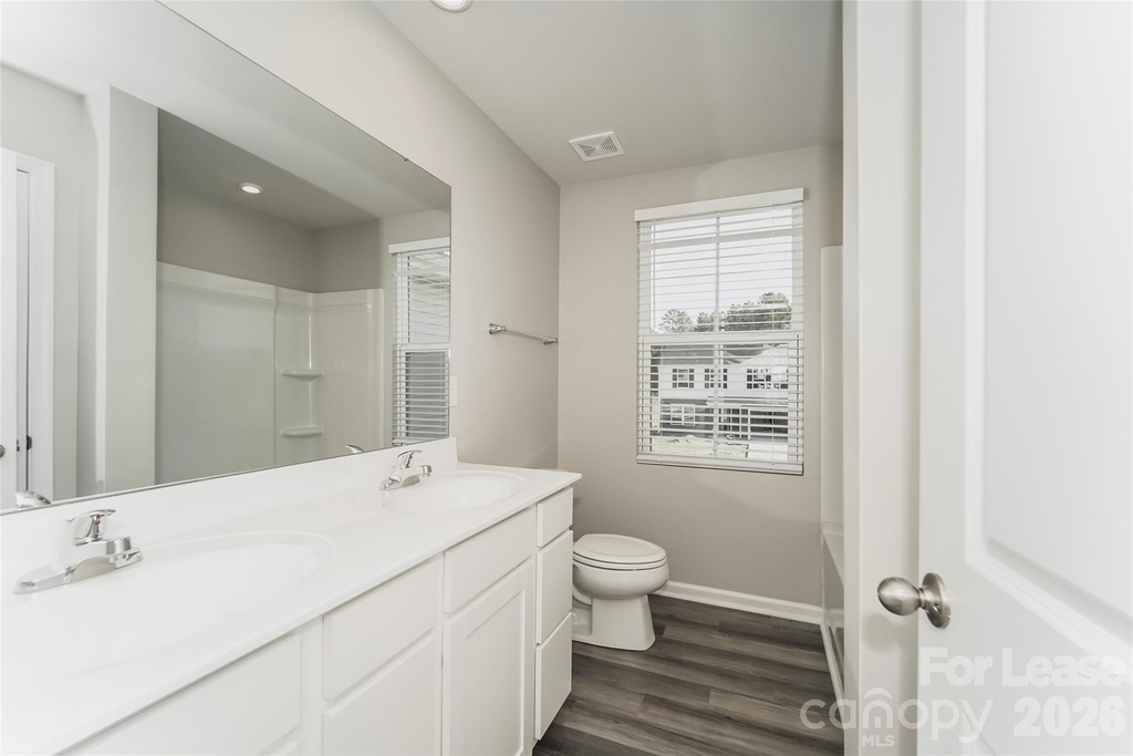 1017 Jeffrey Court Sw - Photo 13