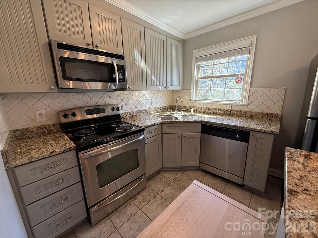 4921 Park Road - Photo 2