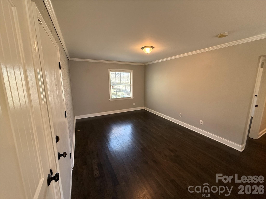4921 Park Road - Photo 4
