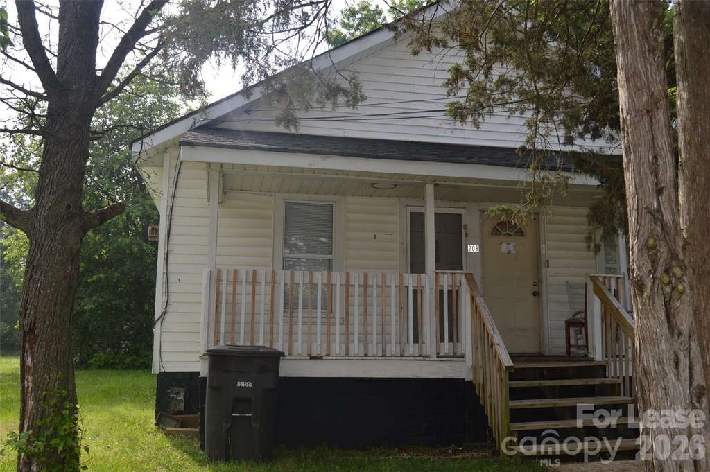 208 Wilson Street - Photo 1