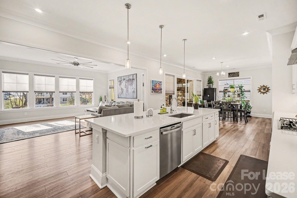 223 Lanyard Lane - Photo 7