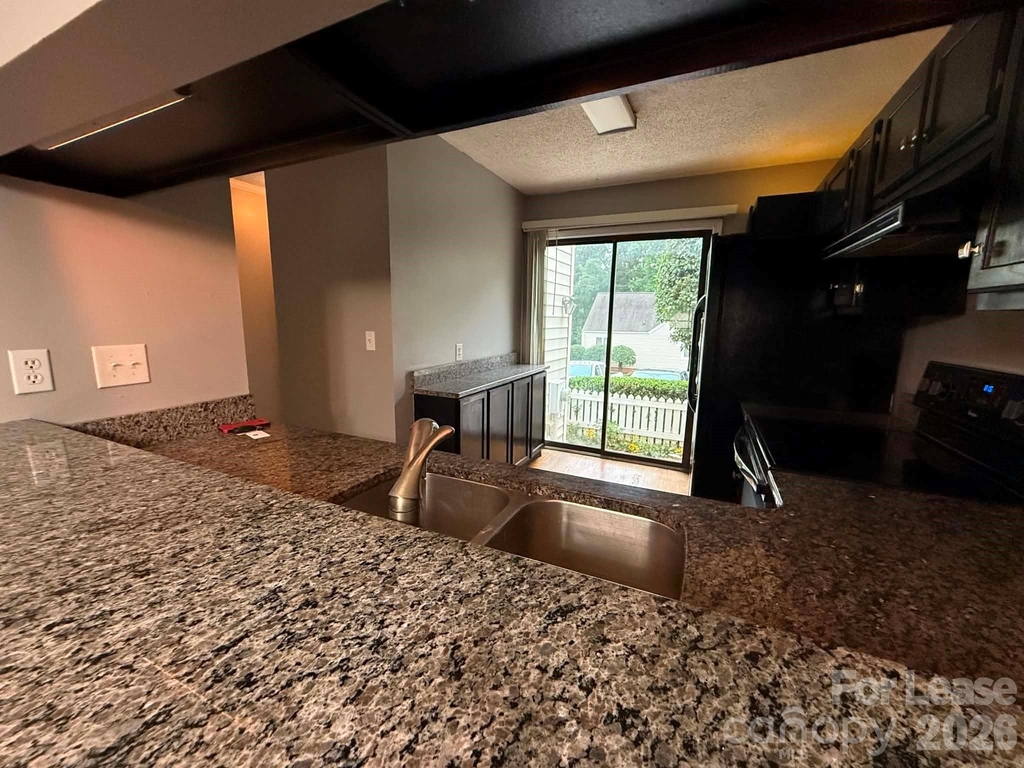 327 Eastwood Drive - Photo 16