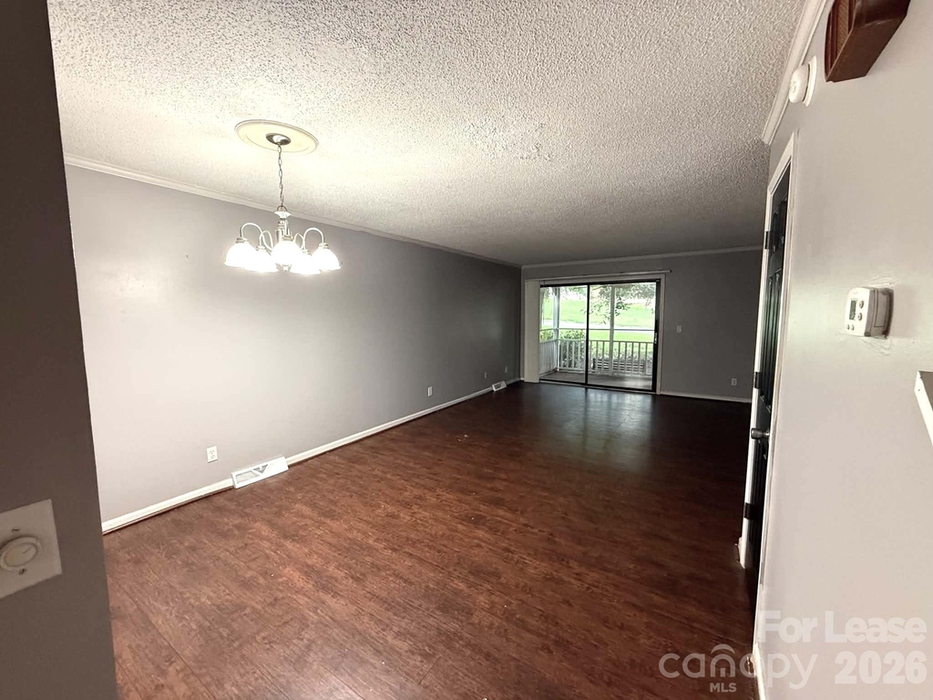 327 Eastwood Drive - Photo 6