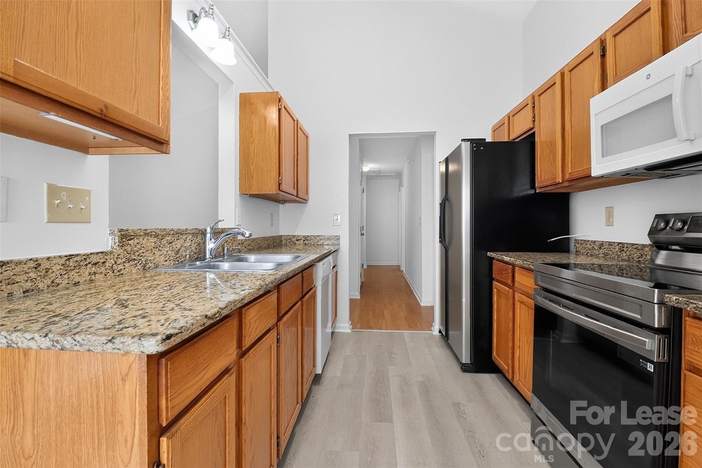 3411 Pondridge Court - Photo 13