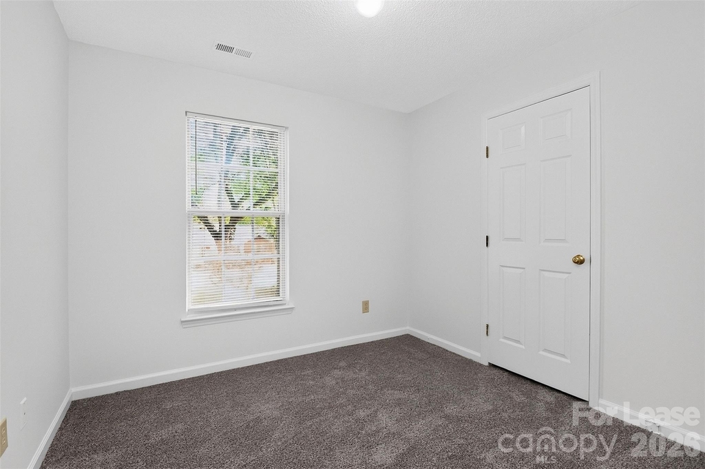 3411 Pondridge Court - Photo 19