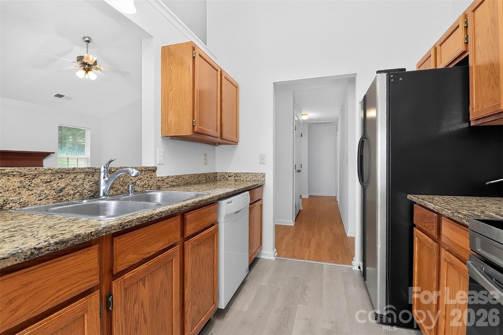 3411 Pondridge Court - Photo 12
