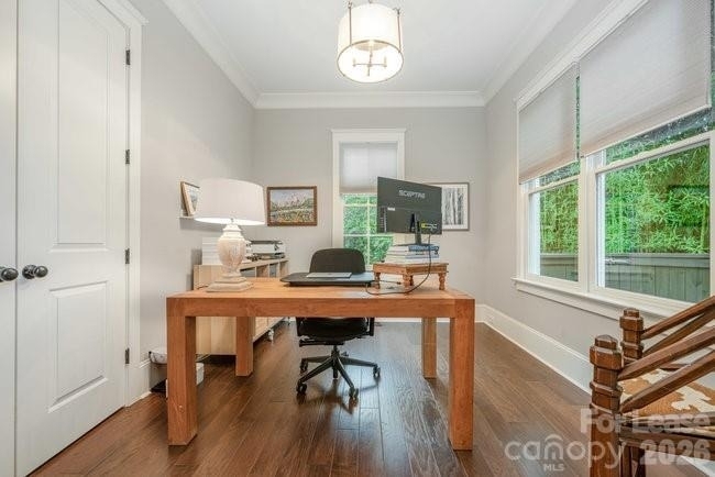 748 Ellsworth Road - Photo 10