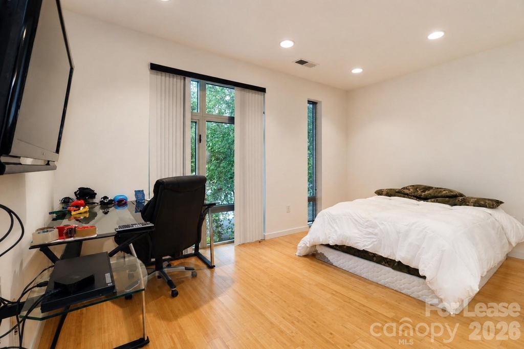 350 Viburnum Way Court - Photo 10