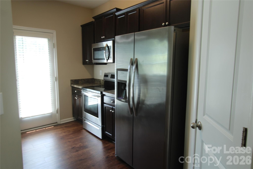 9348 Hamel Street - Photo 4