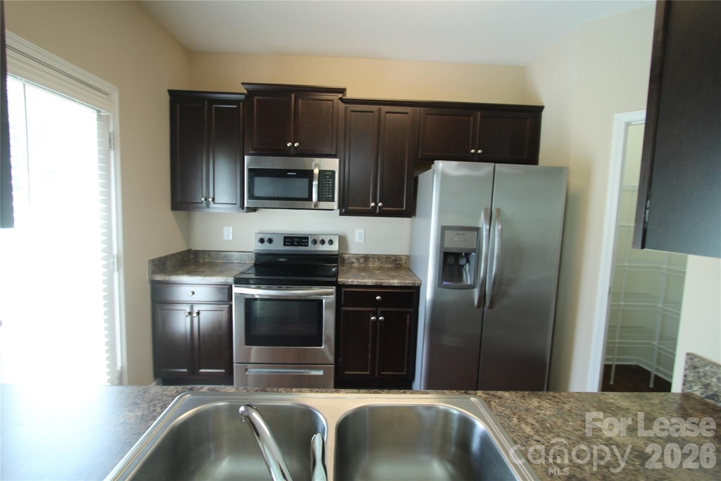 9348 Hamel Street - Photo 7