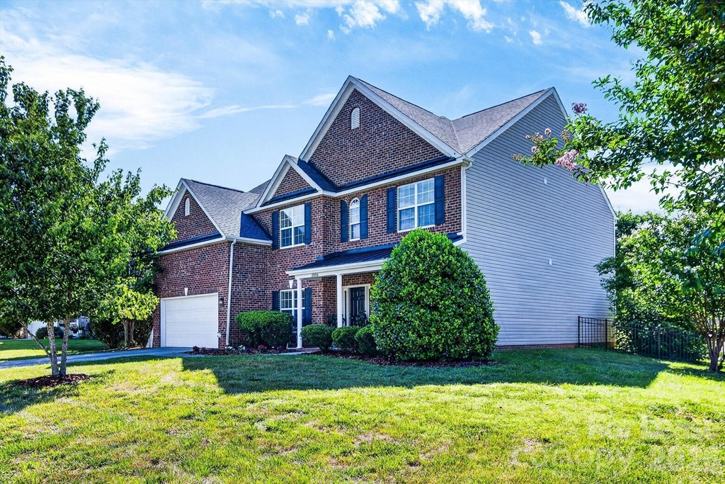 2258 Isaac Street - Photo 4