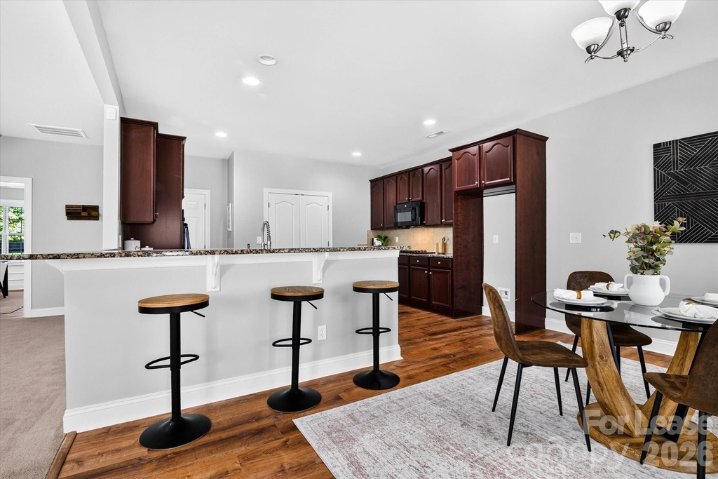 2258 Isaac Street - Photo 31
