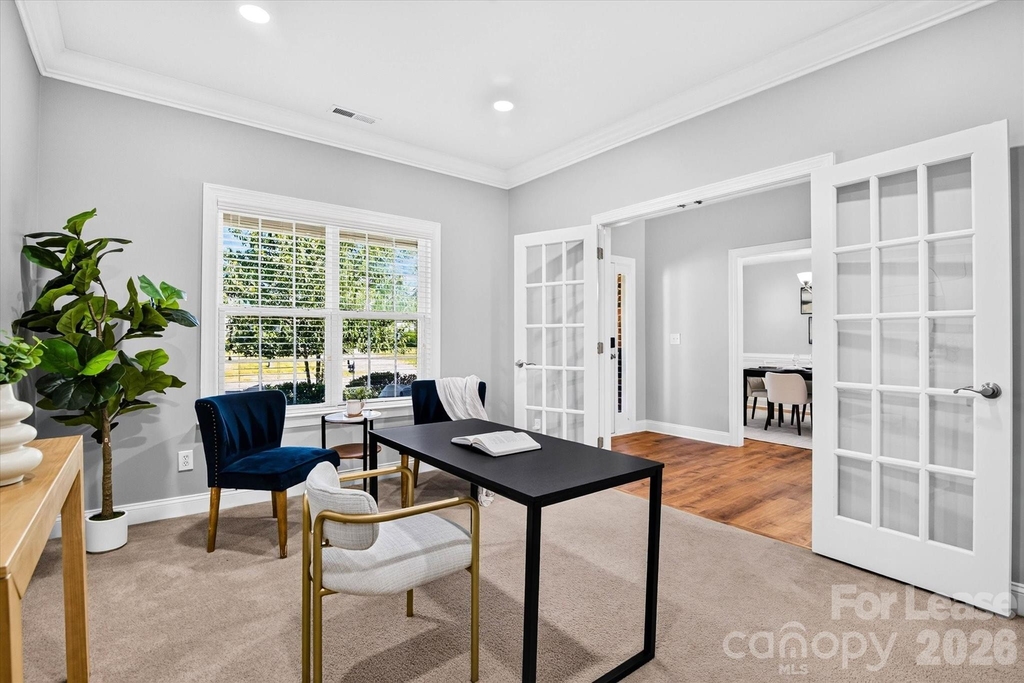 2258 Isaac Street - Photo 26