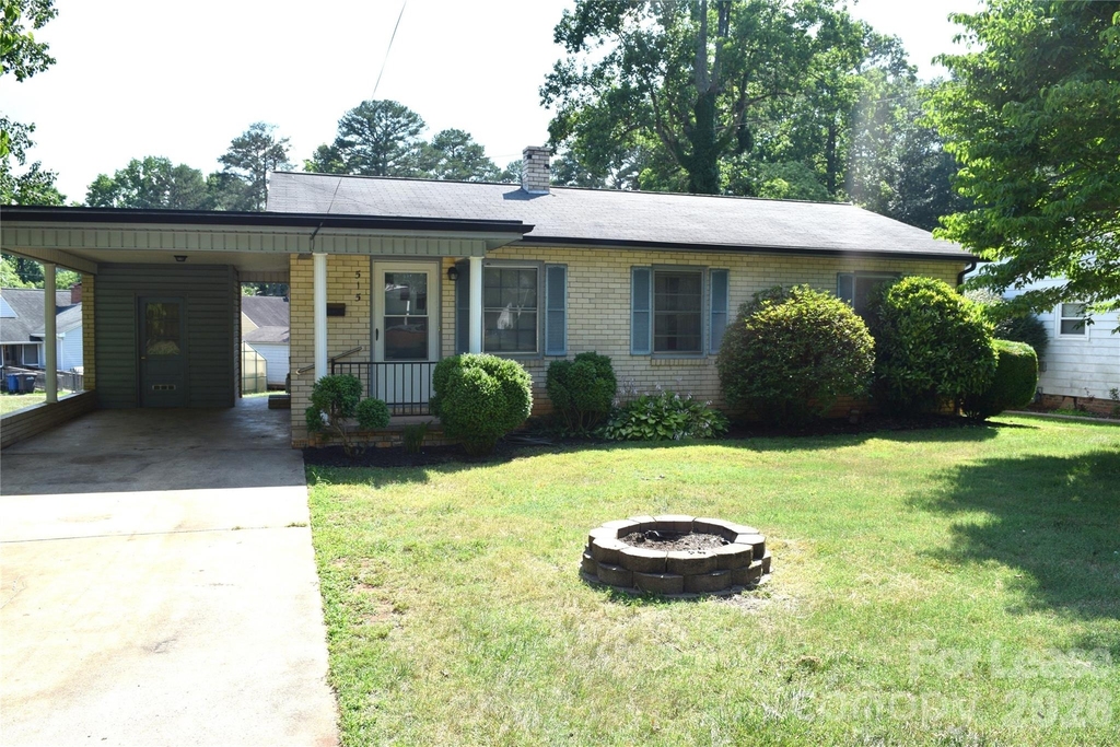 515 Kerr Street - Photo 0