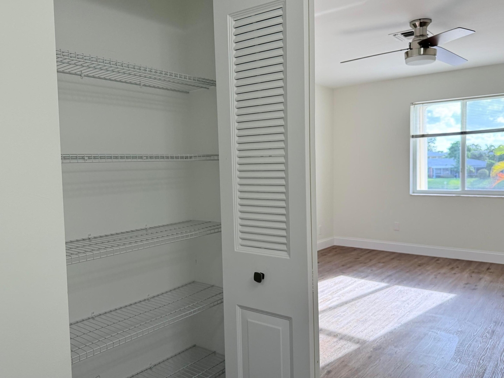 1340 Nw 18th Avenue - Photo 16