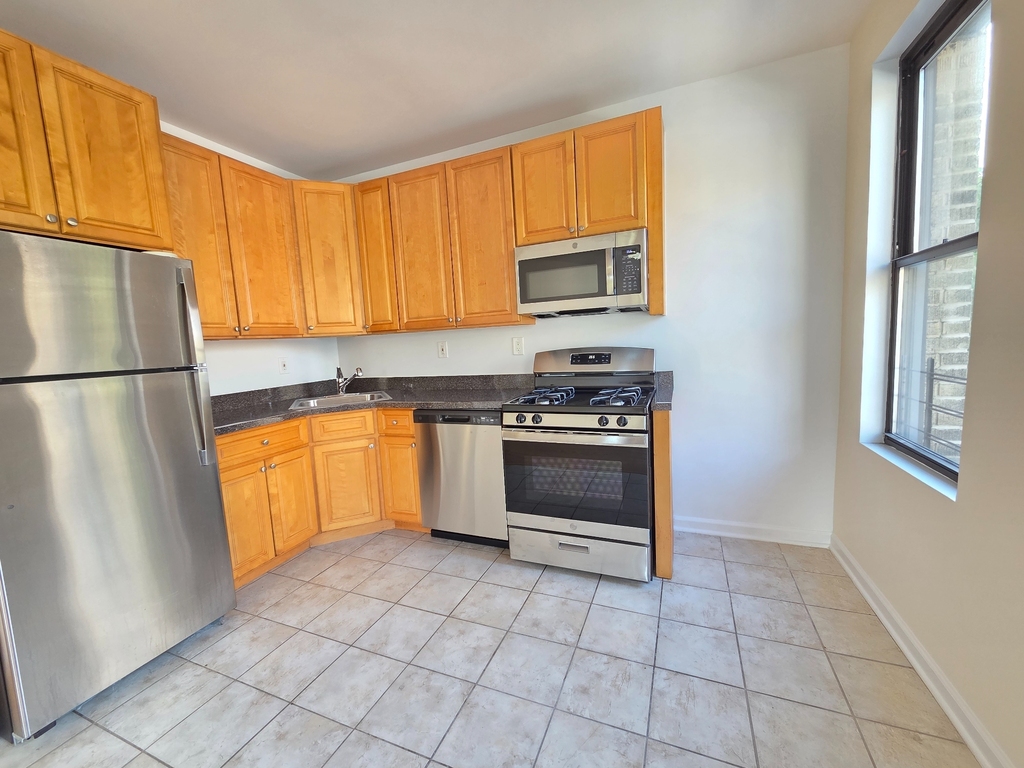 West 171st Street - Photo 0