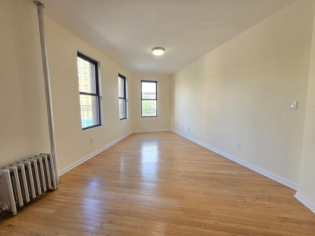 West 171st Street - Photo 2