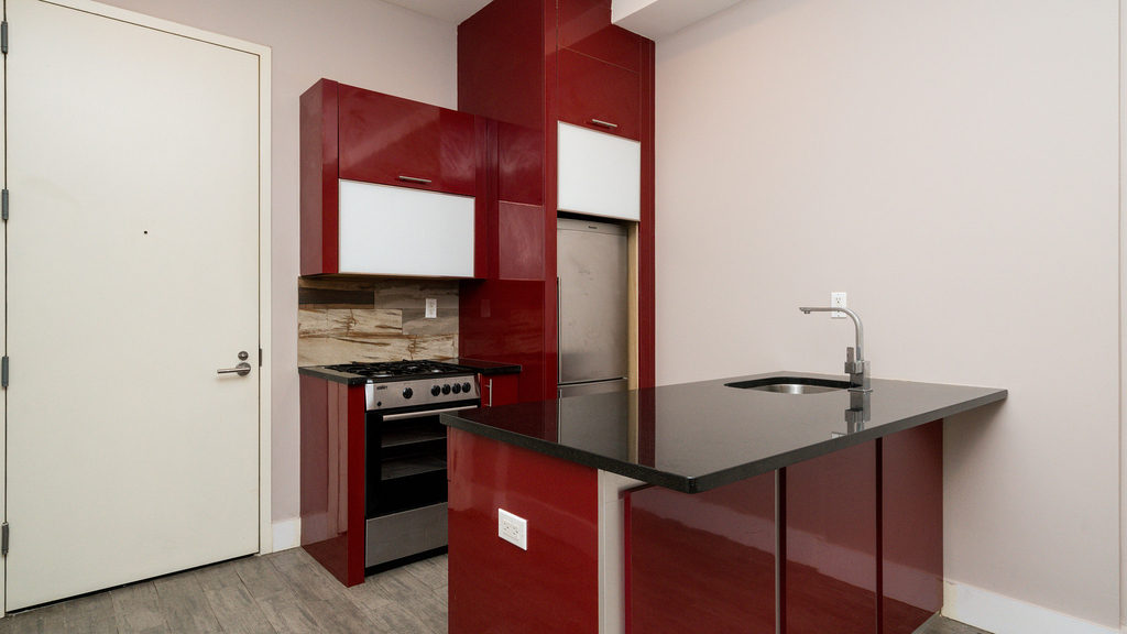1020 Park Pl - Photo 14