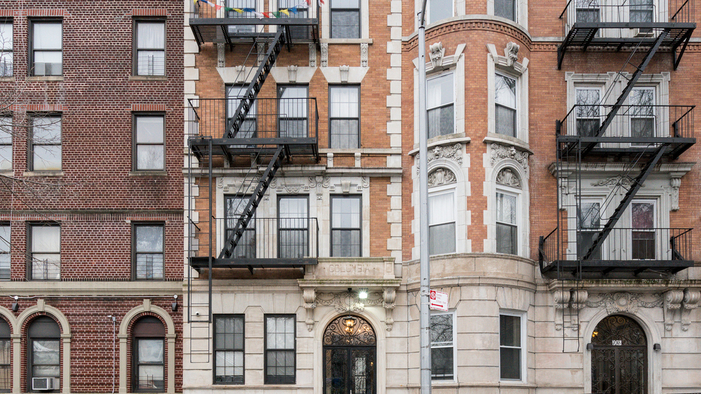 1020 Park Pl - Photo 12
