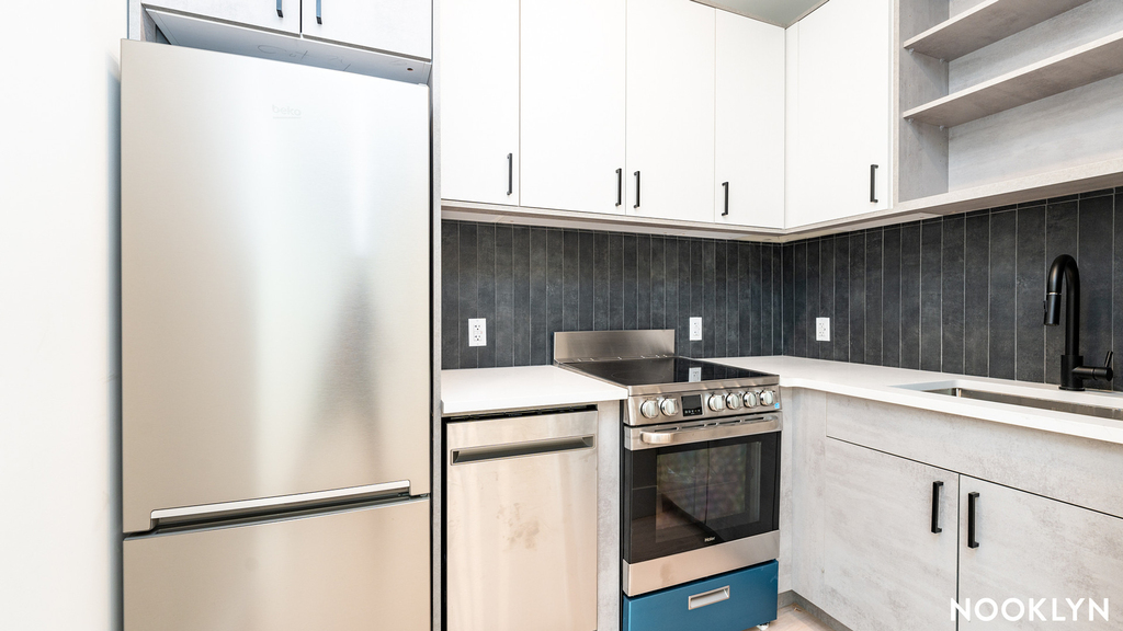 357 Flatbush Ave - Photo 5