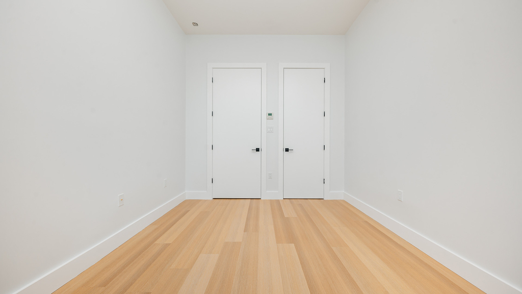 420 Gates Ave - Photo 15