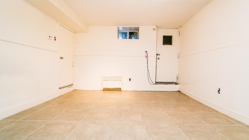 269 Melrose St - Photo 10