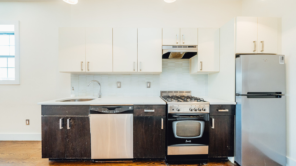 12 Underhill Ave - Photo 15