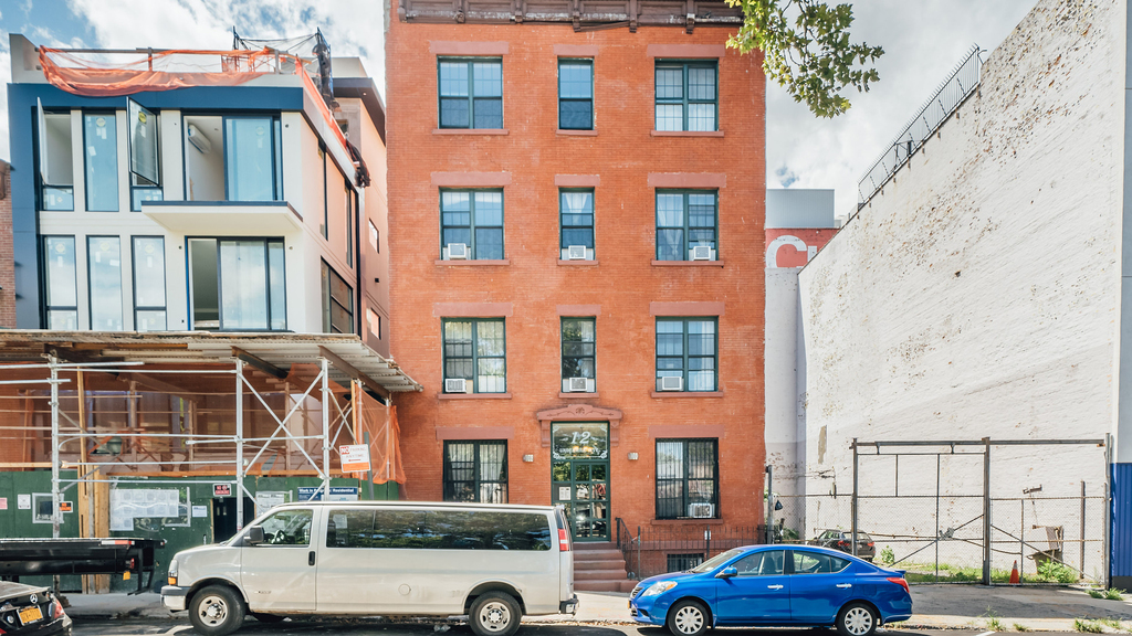 12 Underhill Ave - Photo 13