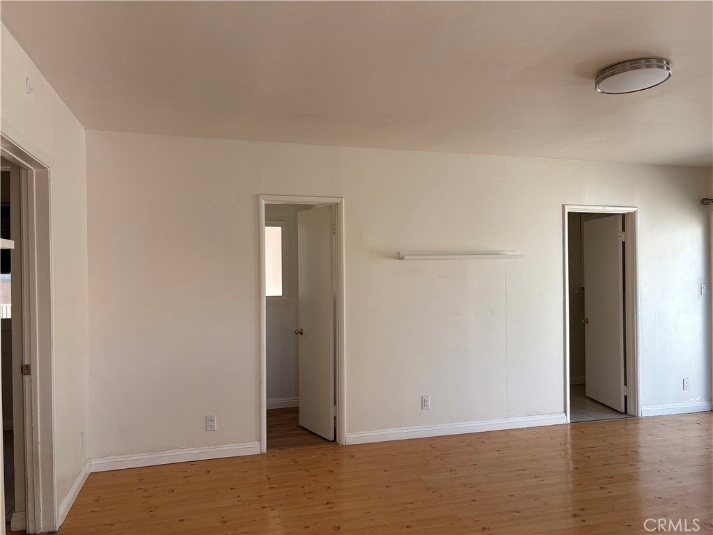 806 S Chapel - Photo 5
