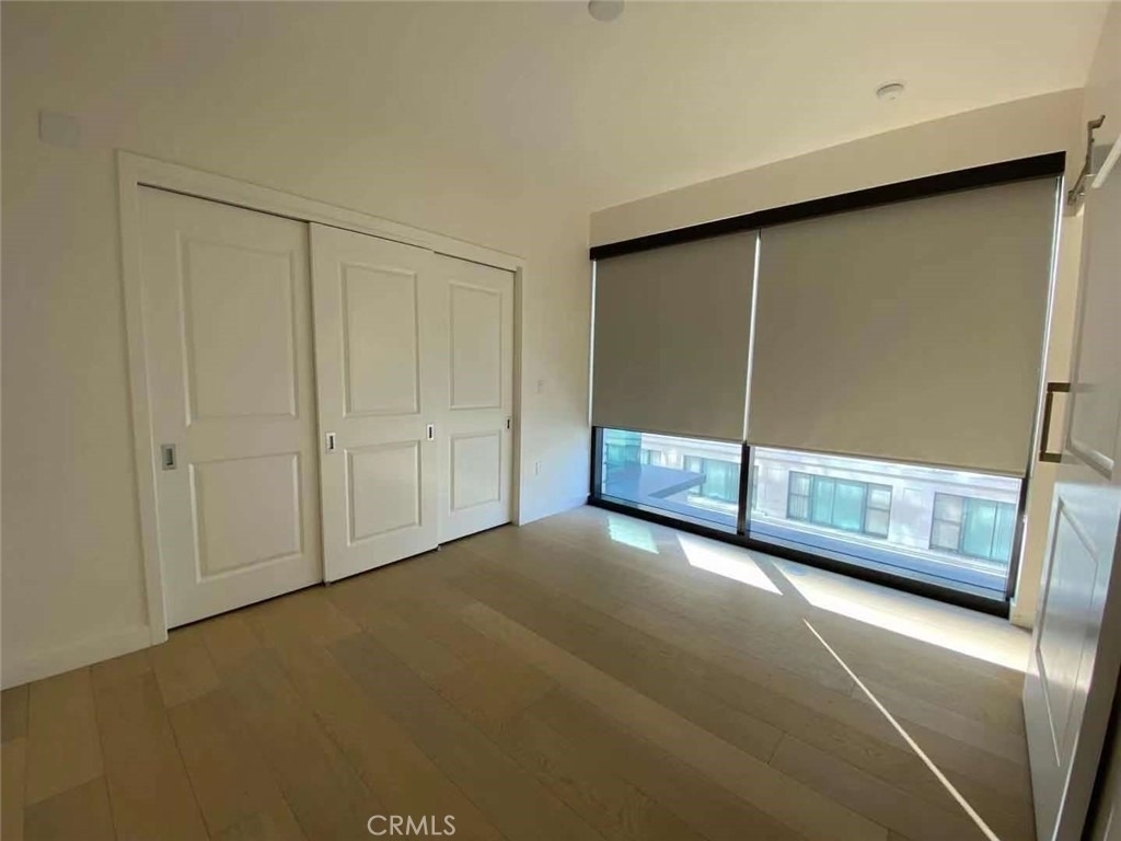 400 S Broadway - Photo 6