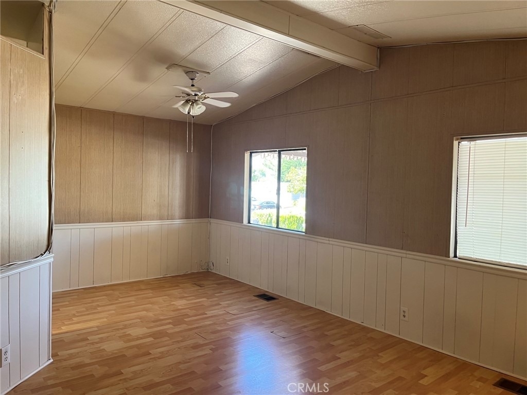 34367 Olive Grove Road - Photo 2
