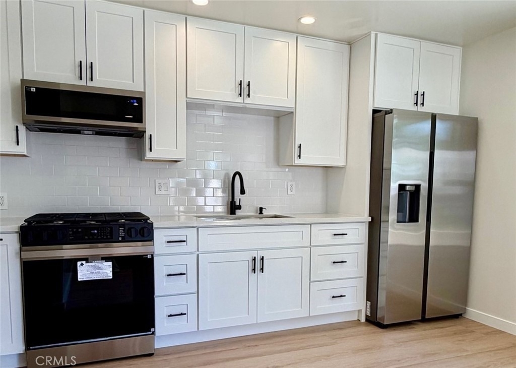 16117 Harvest Street - Photo 8
