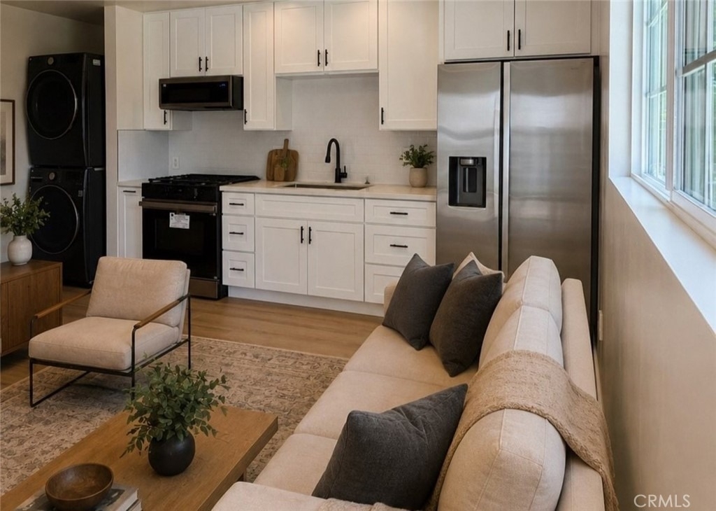 16117 Harvest Street - Photo 4