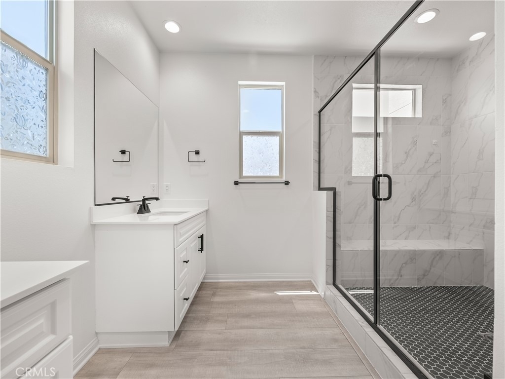 27448 Pioneer Court - Photo 34