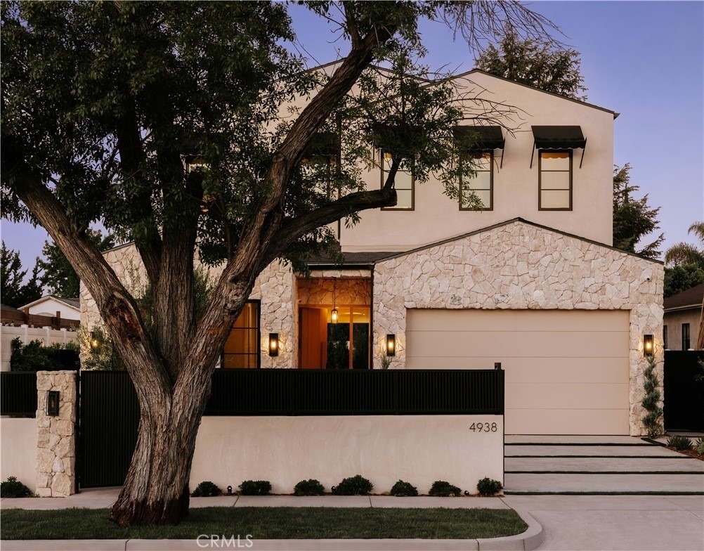 4940 Hesperia Ave - Photo 34