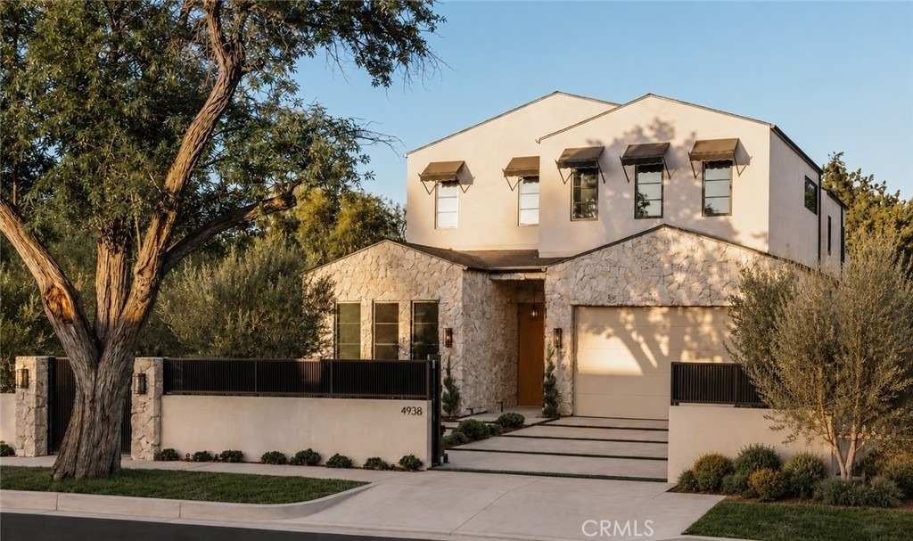 4940 Hesperia Ave - Photo 0