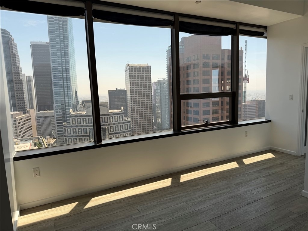 1100 Wilshire - Photo 10
