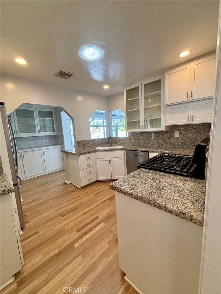 6372 Zelzah - Photo 25