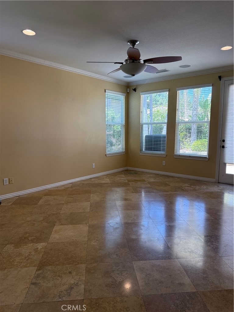 5 Stonegate - Photo 3