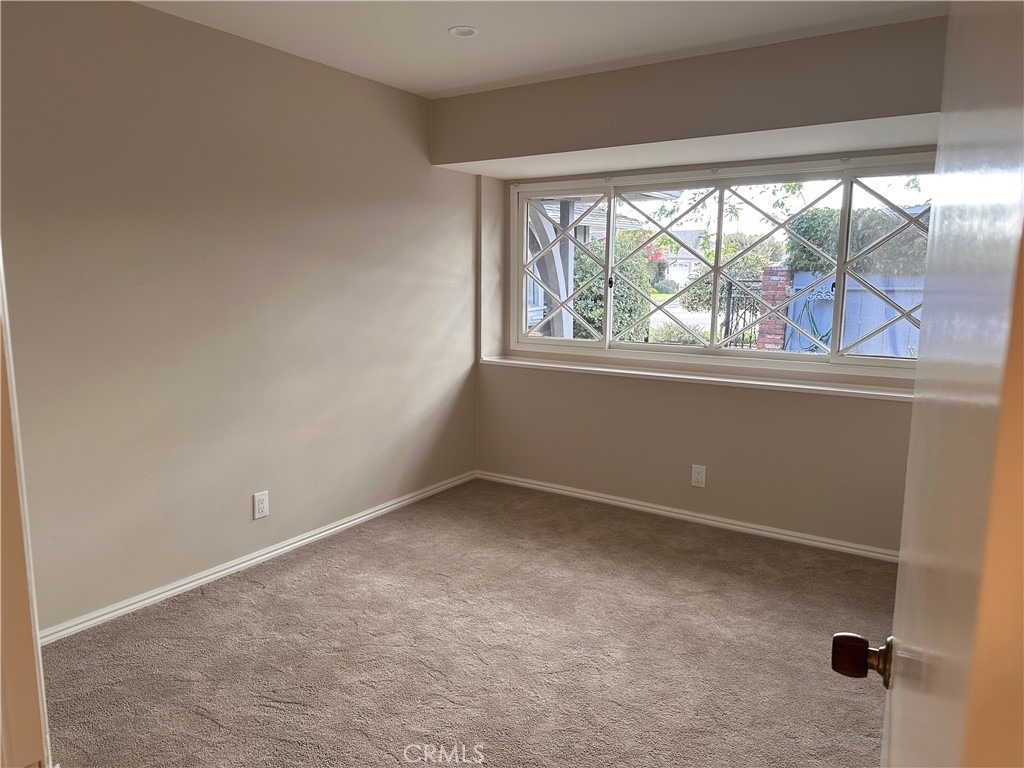 16711 Greenview - Photo 10