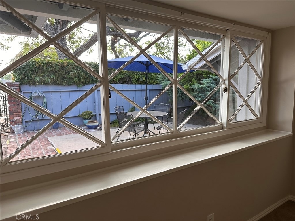 16711 Greenview - Photo 11